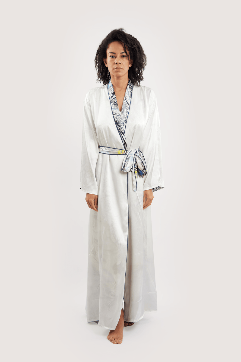 Our model wearing Malka Nilofar Ivory silk robe on white background - front look - Ivory on the outside